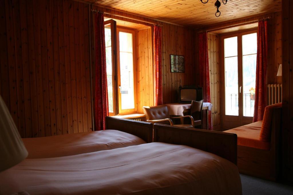 Hotel Hermitage Evolène Стая снимка